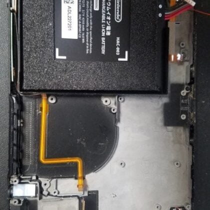 Nintendo Switch No Power Repair Service ( Entire Handheld )