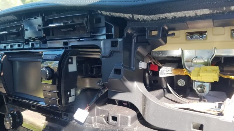 Toyota Corolla 2014, 2015, 2016 Audio System Touch Screen Repair Sevice - Image 2